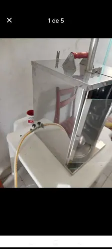 Vende-se churrasqueira grega de 5 kg
