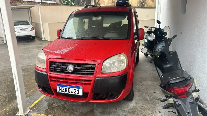 Fiat Doblo Attractive 1.4 Fire Flex 8V 5P 2012