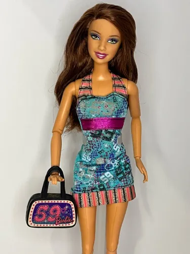Barbie Fashionista Swappin Styles