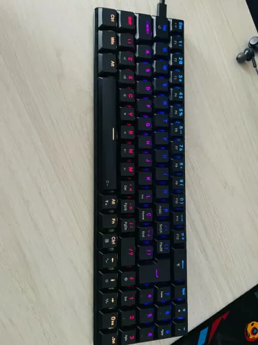Teclado gamer redragon low profile