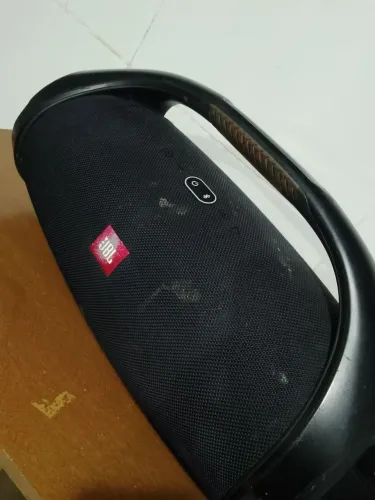 JBL boombox 2