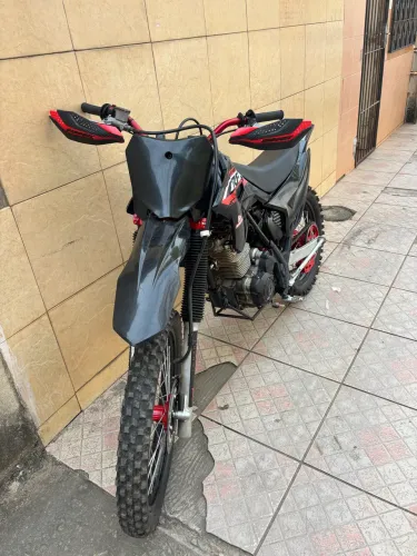 NX 200 com tudo da CRF
