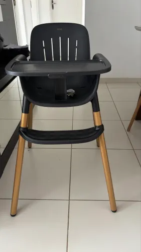 Cadeira de alimentação 