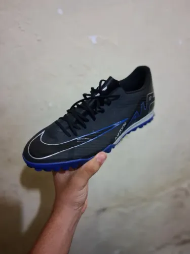 Chuteira nike