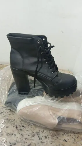 Bota feminina 
