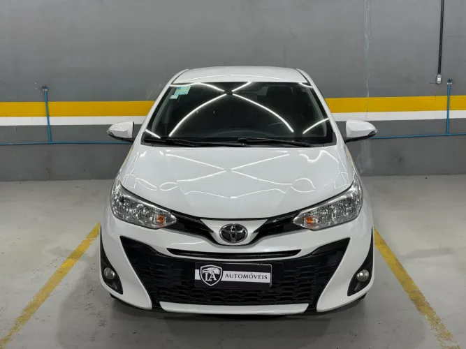 Toyota Yaris XS Connect Sedan 1.5 Flex 16V AUT 2022
