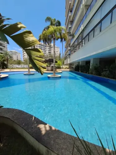 Vendo Le Quartier Vert no Recreio 
