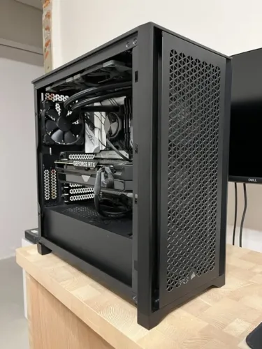 PC Gamer Intel i5 12600KF ASUS GeForce RTX 3060 Ti 32GB DDR4