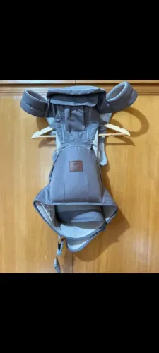 Canguru ergonômico