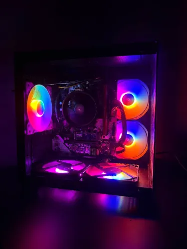 PC GAMER RYZEN 5 5600G + RX 5500 XT 8Gb