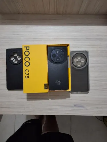 Poco C75 256gb Preto com 2 capinhas caixa e carregador