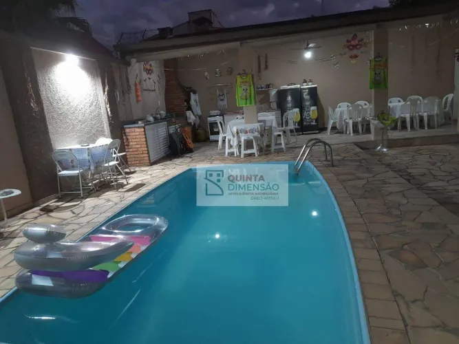 Casa no Centro de Cruzeiro