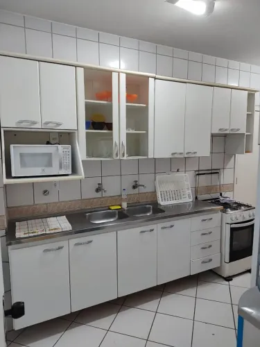 Apartamento para aluguel possui 120 metros quadrados com 3 quartos em Boa Viagem - Recife