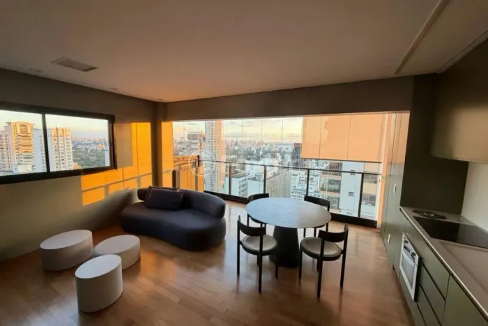 Apartamento à venda Rua Capote Valente, Pinheiros - São Paulo