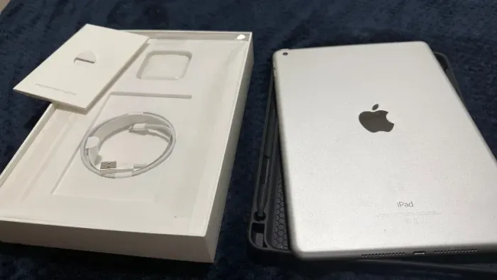 iPad Air 5a geração 2017 128 GB impecável, modelo A1822