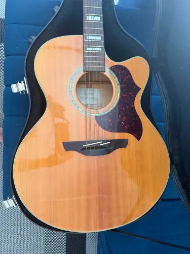 Violão Takamine EG523SC