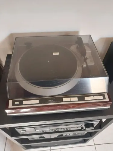 Toca discos Denon DP 37F super conservado