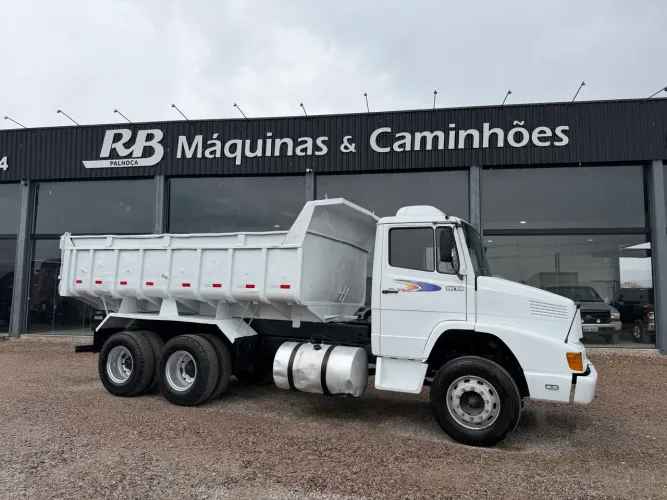 Mb 1618 caçamba