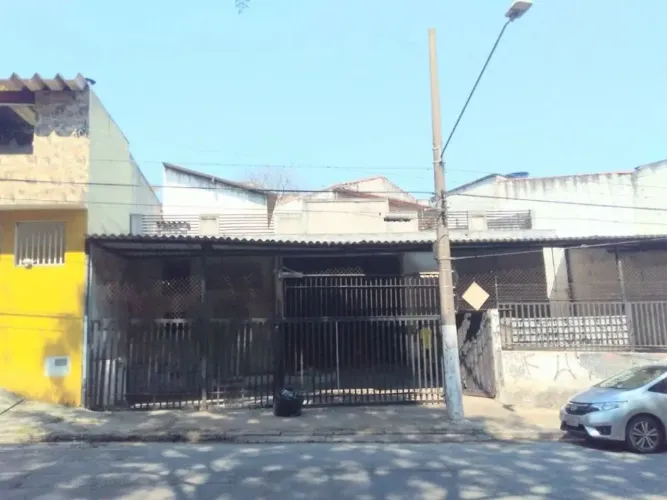 GALPÃO PARA LOCAÇÃO COMERCIAL PRÓXIMO AO KM 15 DA RAPOSO