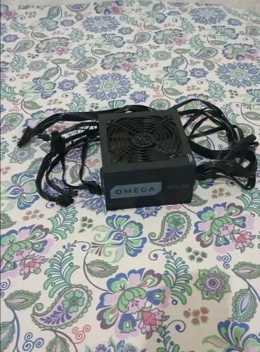 fonte Galax omega GL500 500w selo Cybenetics