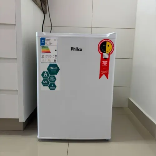 Frigobar seminovo zerado - apenas 3 meses de uso