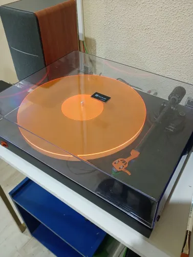 Toca discos Fosi luna3