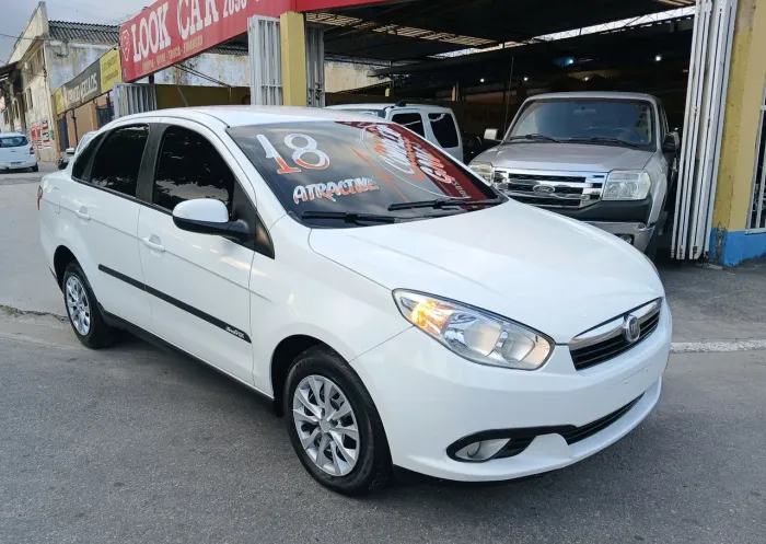 Fiat Grand Siena Attractive 1.0 Flex 8V 4P 2018