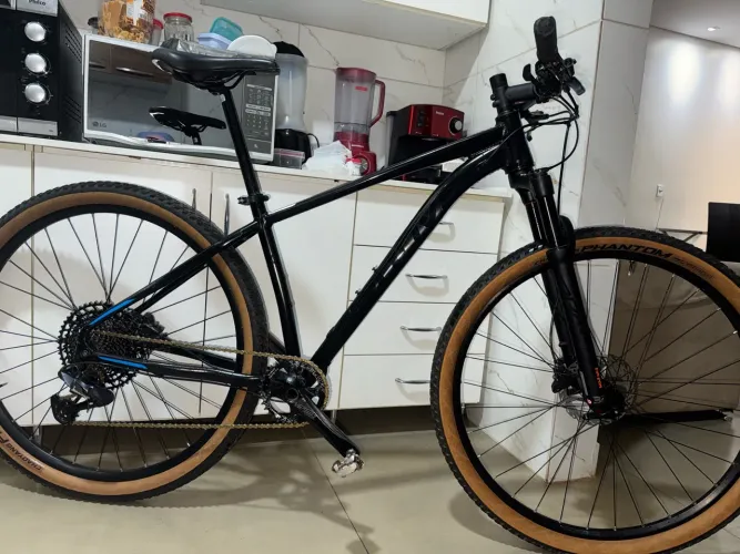 Bicicleta Groover aro 29 cubos koozer bike toppp tem um detalhe ler descrição