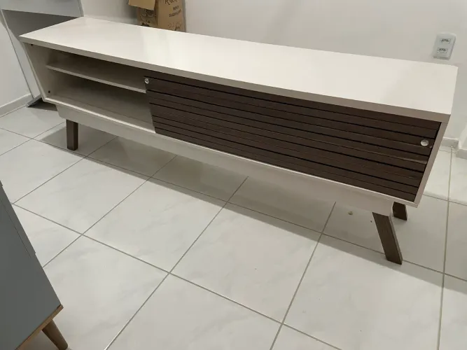 Rack de chão off white