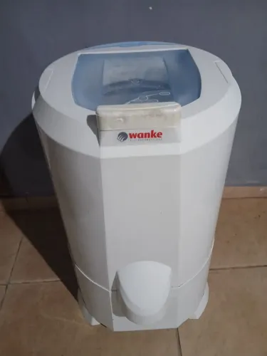 Vende-se Centrífuga.