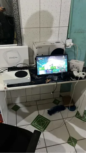 Xbox séries s + monitor
