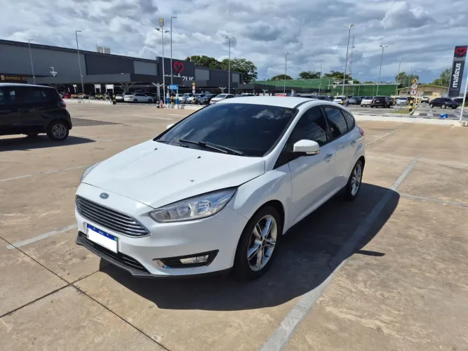 Ford Focus 1.6 S/se/se Plus Flex 8v/16v 5P 2017