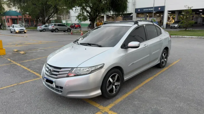 Honda City Sedan LX 1.5 Flex 16V 4P Aut. 2011