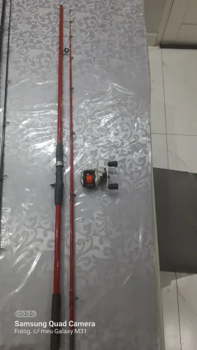 Conjunto de Pesca Vara Poizon 2.7mt e Carretilha Marine Sports Arena com linha 0.37 Soft