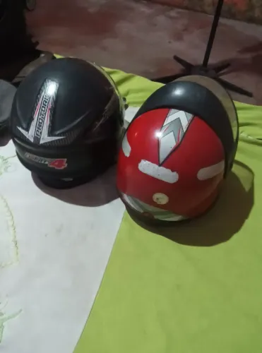 Capacete