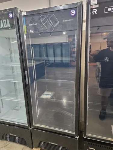refrigerador de bebidas de 406 litros porta de vidro - novo