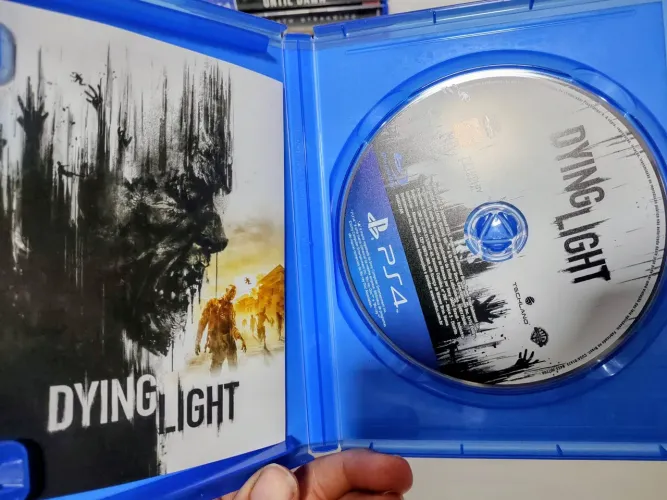 Vendo ou troco jogo Dying ligth ps4/ps5