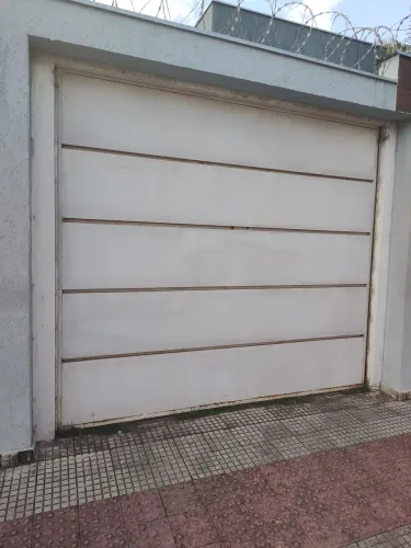 VENDO PORTÃO DE GARAGEM 2,60X2,30