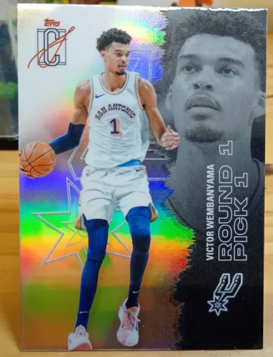 Card NBA Topps signature Class 25/26 - série especial REFRACTOR - Wembanyama
