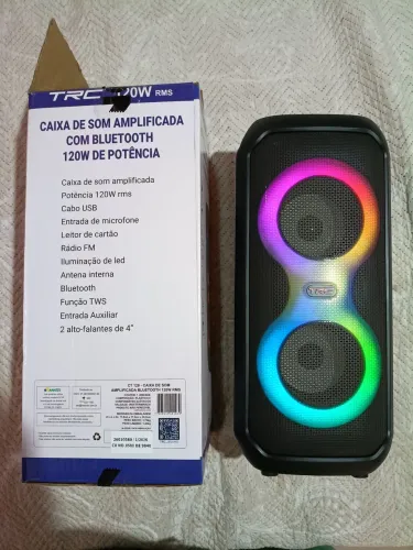 Caixa de som amplificada