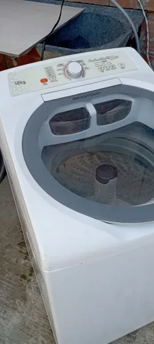 Lavadora Brastemp BWH 12kg semi nova por apenas 850 reais com garantia de 90 dias. 