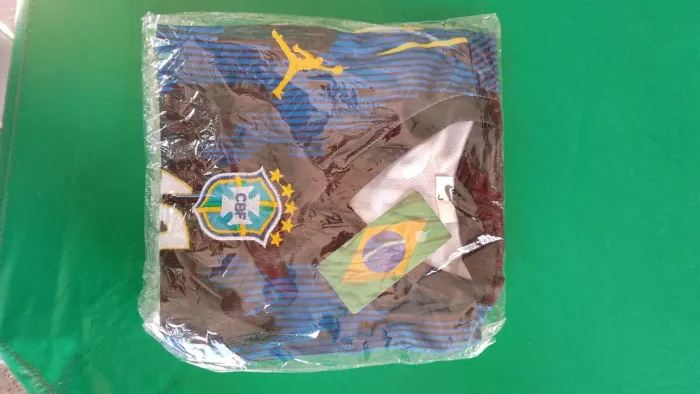 Camisas da seleção brasileira masculina feminina infantil