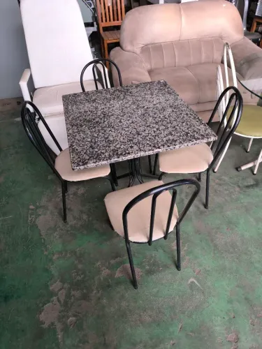 Mesa granito 4 cadeiras