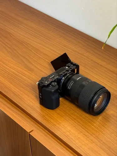 vendo SONY ZV-E10