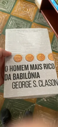 Livro O Homem mais rico da babilônia.