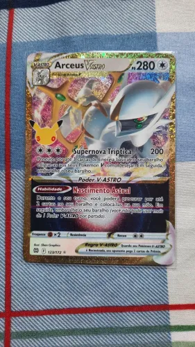 Celebração de 30 Anos Arceus V-Astro