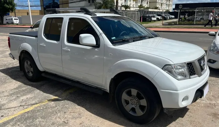 Nissan Frontier SE Attack CD 4X4 2.5 TB Diesel 2012