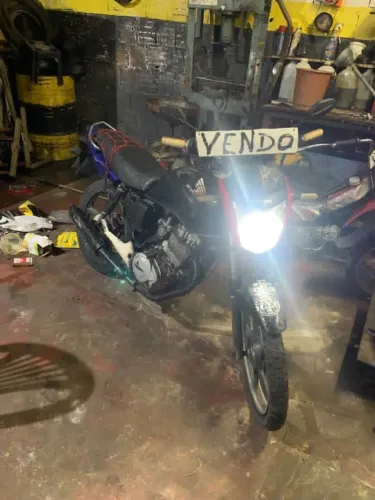 Valo 2500 fala com José *23