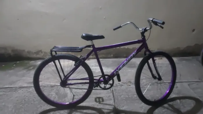 Bicicleta Wendy roxa aro 26