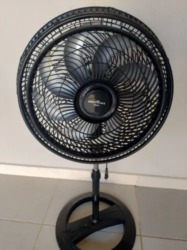 Vendo essa centrífuga e a máquina